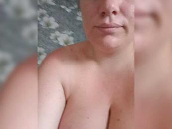 Tatka4 — Bongacams recorded stream image, 18.08.2026 07:40