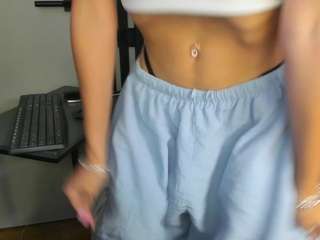 bella-sweeet — Camsoda recorded stream image, 18.08.2026 10:30