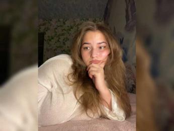 little-devil — Bongacams recorded stream image, 18.08.2026 21:20
