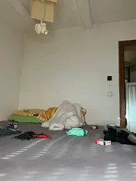Rhyumii — Stripchat recorded stream image, 19.08.2026 05:20