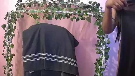 Pari-new — Stripchat recorded stream image, 21.08.2026 04:10