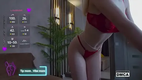 Holl1Would — Stripchat recorded stream screenshot (13 Mar 2025)