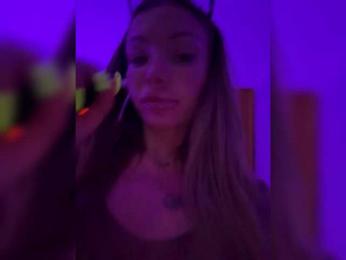 WILD-ANGEL777 — Bongacams recorded stream image, 21.08.2026 17:50
