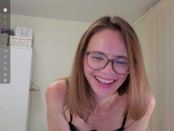 mmmayday — Bongacams recorded stream image, 21.08.2026 16:40