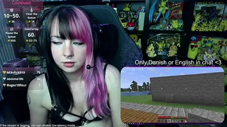 CutieTracer — Stripchat recorded stream image, 21.08.2026 18:30