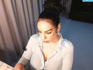 desirerodriguez — Camsoda recorded stream image, 22.08.2026 03:20