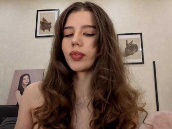 dolly-ll — Bongacams recorded stream image, 22.08.2026 13:30