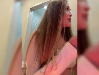 MILEDIUM — Bongacams recorded stream image, 22.08.2026 17:20