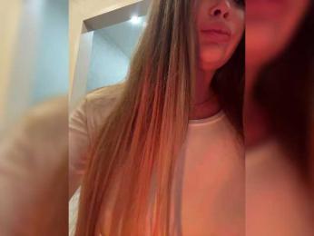MILEDIUM — Bongacams recorded stream image, 22.08.2026 17:20