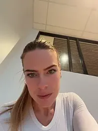 oliviafranciis — Stripchat recorded stream image, 23.08.2026 05:30