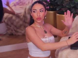 anaisbloom — Camsoda recorded stream image, 23.08.2026 23:50
