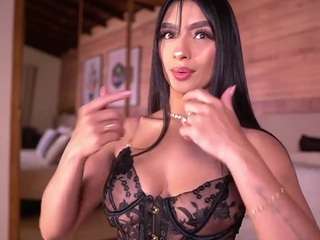 izzywild — Camsoda recorded stream image, 23.08.2026 22:00