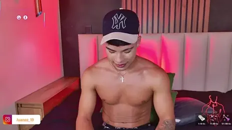 Ken-boy_ — Stripchat recorded stream image, 24.08.2026 10:20