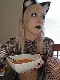 AmethystFoxx — Stripchat recorded stream image, 24.08.2026 13:00
