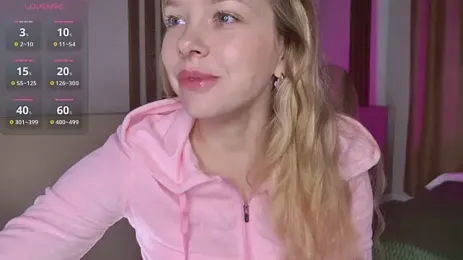 milly_shy — Stripchat recorded stream image, 25.08.2026 07:10