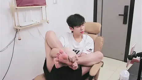 JKQ_334 — Stripchat recorded stream image, 26.08.2026 13:20