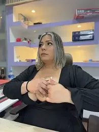 isabella_horney_ — Stripchat recorded stream image, 27.08.2026 11:50