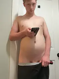 Novvikk88 — Stripchat recorded stream image, 27.08.2026 18:00