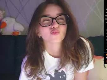 queen_kitty1818 — Chaturbate recorded stream screenshot (13 Mar 2025)