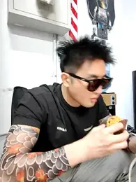 185watermelon-18 — Stripchat recorded stream image, 30.08.2026 16:50