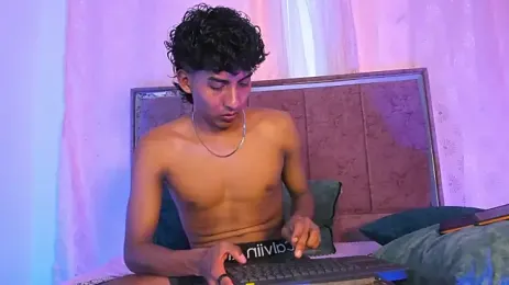 Osuke_noir — Stripchat recorded stream image, 30.08.2026 20:10