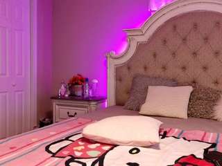 kennasavage — Camsoda recorded stream image, 02.09.2026 17:00