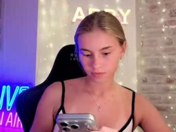 roxxxie_reid — Chaturbate recorded stream image, 02.09.2026 19:10