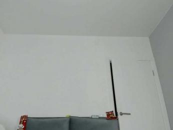 dolly-ll — Bongacams recorded stream image, 13.03.2025 13:30