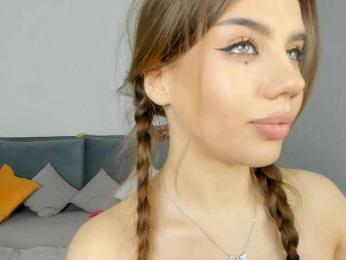 dolly-ll — Bongacams recorded stream image, 13.03.2025 13:30