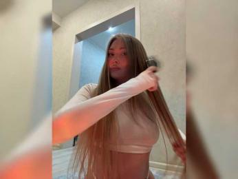 MILEDIUM — Bongacams recorded stream image, 04.09.2026 15:40