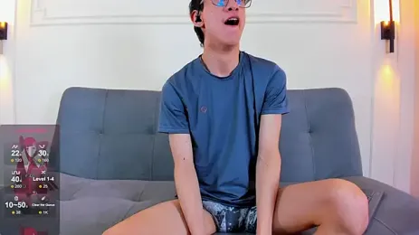 Cum_hunters — Stripchat recorded stream image, 05.09.2026 03:10