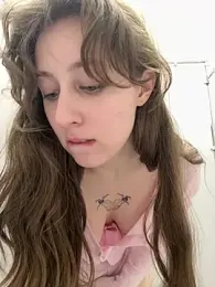 FroggyAnna — Stripchat recorded stream image, 06.09.2026 16:00