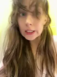 FroggyAnna — Stripchat recorded stream image, 06.09.2026 16:00