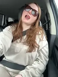 GingerSnap33 — Stripchat recorded stream image, 02.02.2025 17:20