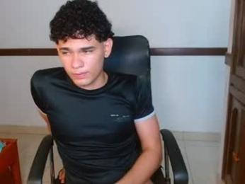 zyrosxk — Chaturbate recorded stream image, 08.09.2026 05:50