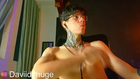 david_huge — Stripchat recorded stream image, 08.09.2026 03:40