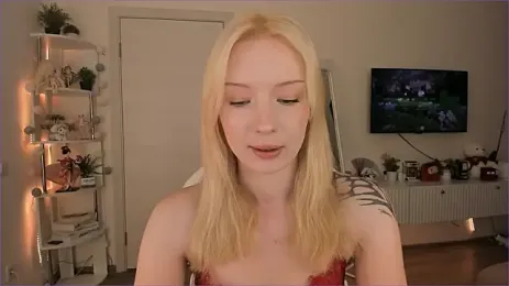 Tiffany_Paw — Stripchat recorded stream image, 08.09.2026 03:30
