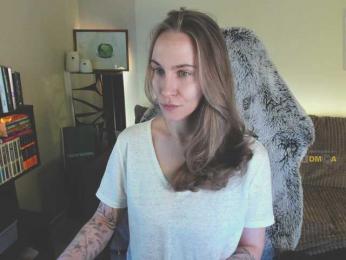 Adamova_Eva — Bongacams recorded stream screenshot (13 Mar 2025)