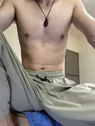 llkiki — Stripchat recorded stream image, 09.09.2026 04:30