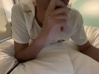 Rebeu_77 — Stripchat recorded stream image, 10.09.2026 16:50