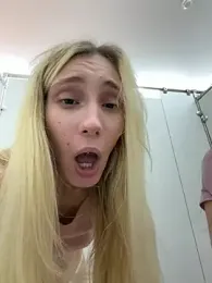 Pink_Kiss — Stripchat recorded stream image, 11.09.2026 15:40