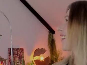 pinkadele — Chaturbate recorded stream image, 15.09.2026 09:00