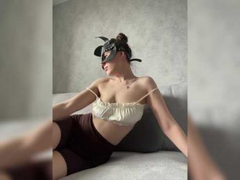 apple15promax — Bongacams recorded stream image, 14.03.2025 04:40
