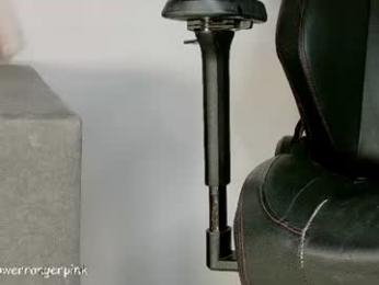 power_ranger_pink — Chaturbate recorded stream image, 18.09.2026 04:20