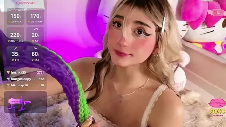 miia__baker — Stripchat recorded stream image, 18.09.2026 12:10