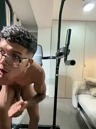 Paradise_boy__ — Stripchat recorded stream image, 21.09.2026 02:20