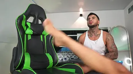 tony_newmen — Stripchat recorded stream image, 21.09.2026 19:50