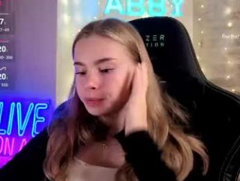 roxxxie_reid — Chaturbate recorded stream image, 23.09.2026 18:10