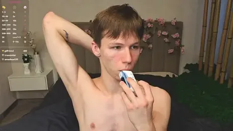 cuMte_boy — Stripchat recorded stream image, 28.09.2026 01:20