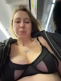 outdoor-houndour — Stripchat recorded stream image, 30.09.2026 16:10